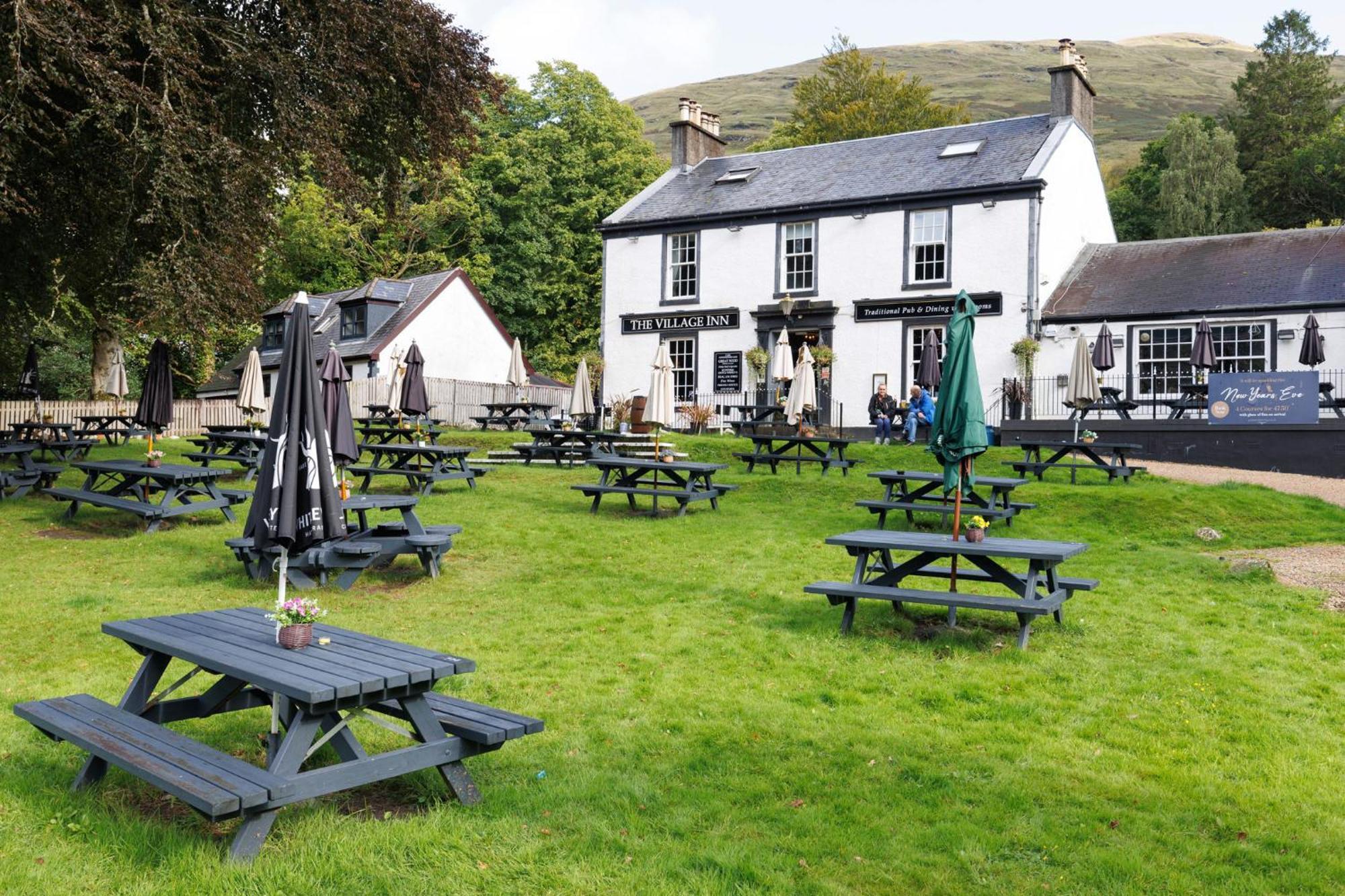 Village Inn Arrochar Exterior photo